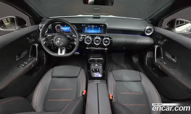 Mercedes-Benz A-Class 2025 2.0 автомат (гидро), миниатюра 9