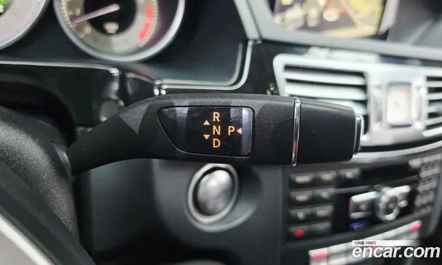 Mercedes-Benz E-Class 2014 3.5 автомат (гидро), миниатюра 9