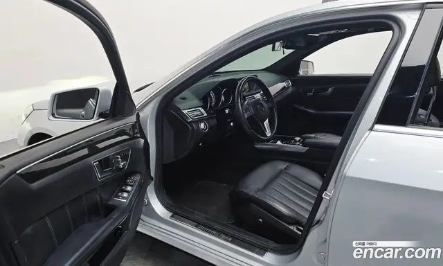 Mercedes-Benz E-Class 2014 3.5 автомат (гидро), миниатюра 10