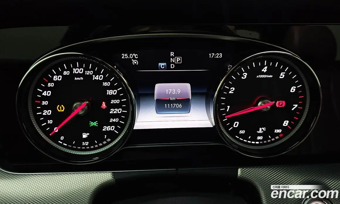 Mercedes-Benz E-Class 2018 2.0 автомат (гидро), фото 11