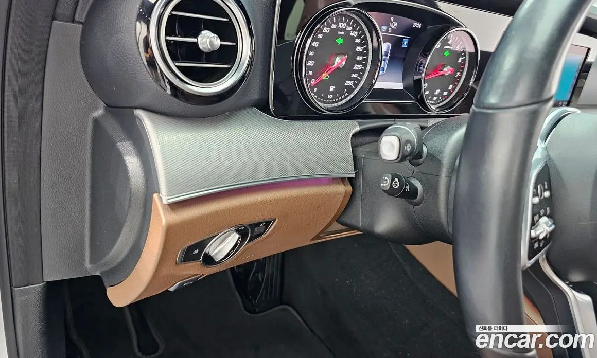 Mercedes-Benz E-Class 2018 2.0 автомат (гидро), фото 23