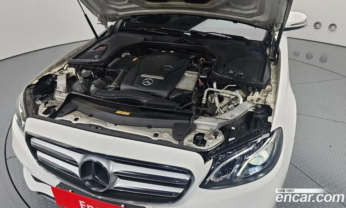 Mercedes-Benz E-Class 2018 2.0 автомат (гидро), фото 6