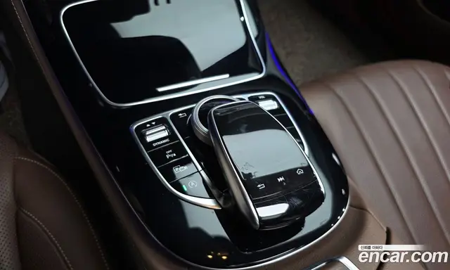Mercedes-Benz E-Class 2019 2.0 автомат (гидро), миниатюра 9