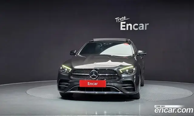 Mercedes-Benz E-Class 2020 2.0 автомат (гидро), миниатюра 3 Mercedes-Benz E-Class 2020 2.0 автомат (гидро), миниатюра 3