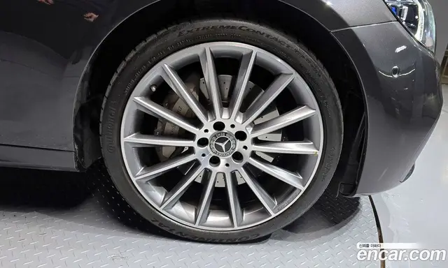 Mercedes-Benz E-Class 2020 2.0 автомат (гидро), миниатюра 5 Mercedes-Benz E-Class 2020 2.0 автомат (гидро), миниатюра 5