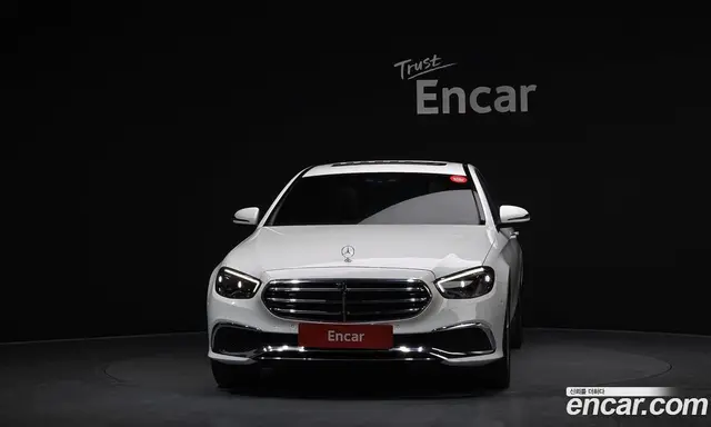 Mercedes-Benz E-Class 2022 2.0 автомат (гидро), миниатюра 3 Mercedes-Benz E-Class 2022 2.0 автомат (гидро), миниатюра 3