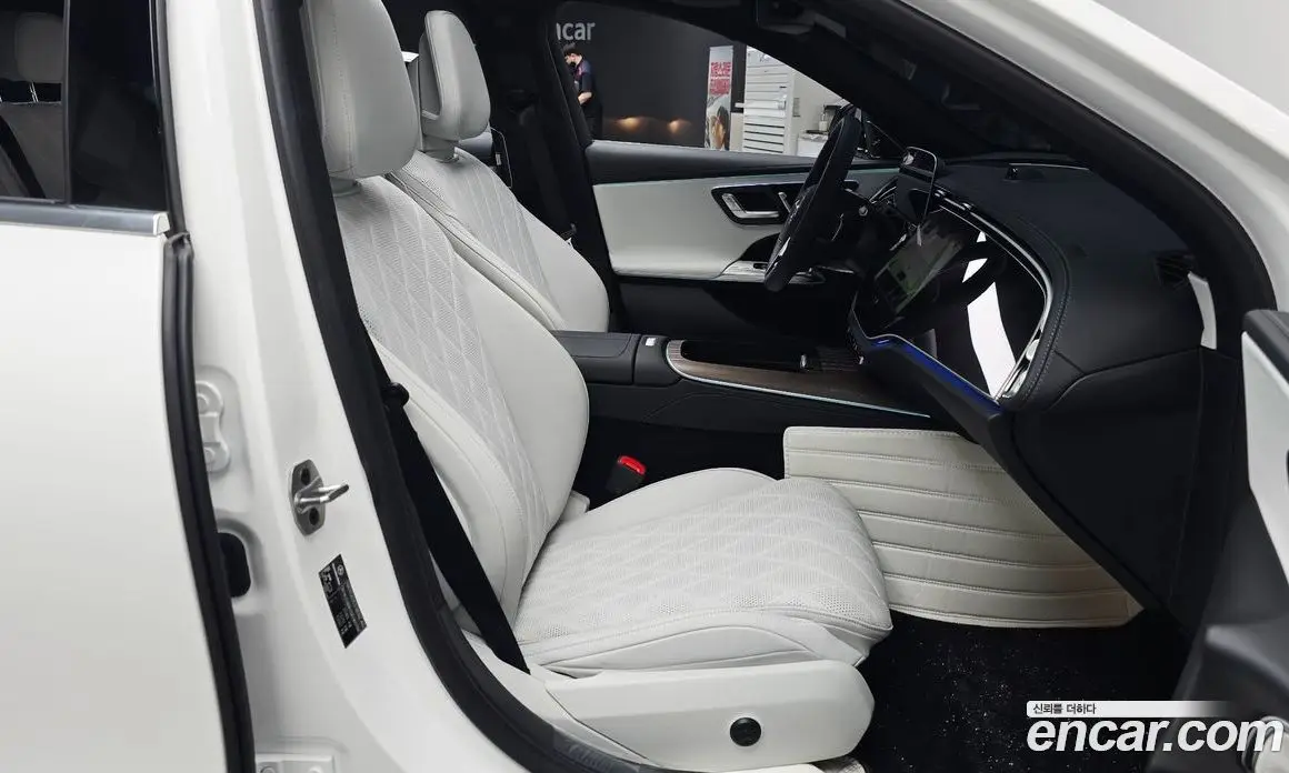 Mercedes-Benz E-Class 2025 3.0 автомат (гидро), фото 16
