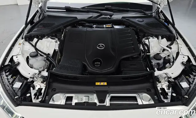 Mercedes-Benz E-Class 2025 3.0 автомат (гидро), миниатюра 6