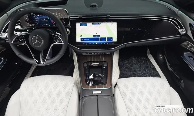Mercedes-Benz E-Class 2025 3.0 автомат (гидро), миниатюра 10