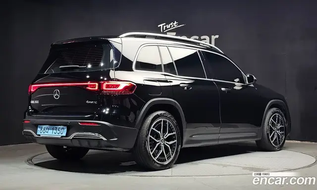 Mercedes-Benz EQB 2023 0.2 автомат (гидро), миниатюра 2