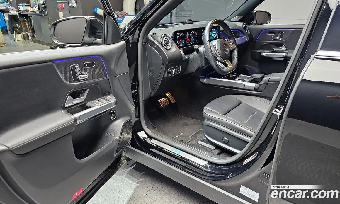 Mercedes-Benz EQB 2023 0.2 автомат (гидро), фото 13