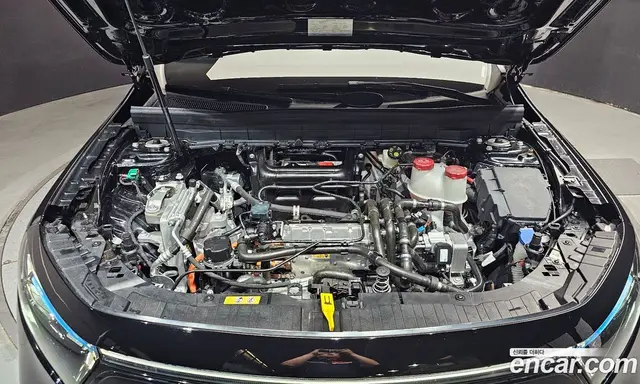 Mercedes-Benz EQB 2023 0.2 автомат (гидро), миниатюра 6