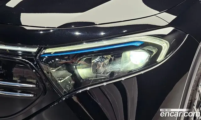 Mercedes-Benz EQB 2023 0.2 автомат (гидро), миниатюра 8