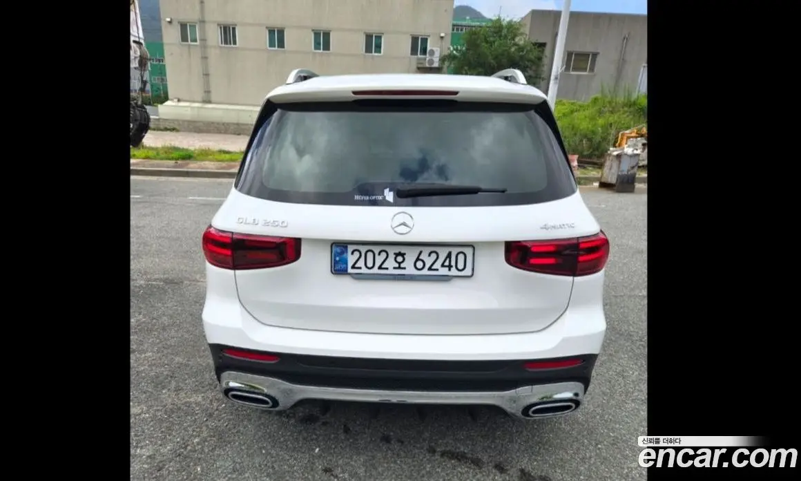 Mercedes-Benz GLB-Class 2024 2.0 автомат (гидро), фото 7