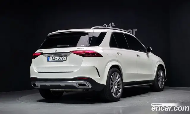 Mercedes-Benz GLE-Class 2025 3.0 автомат (гидро), миниатюра 2