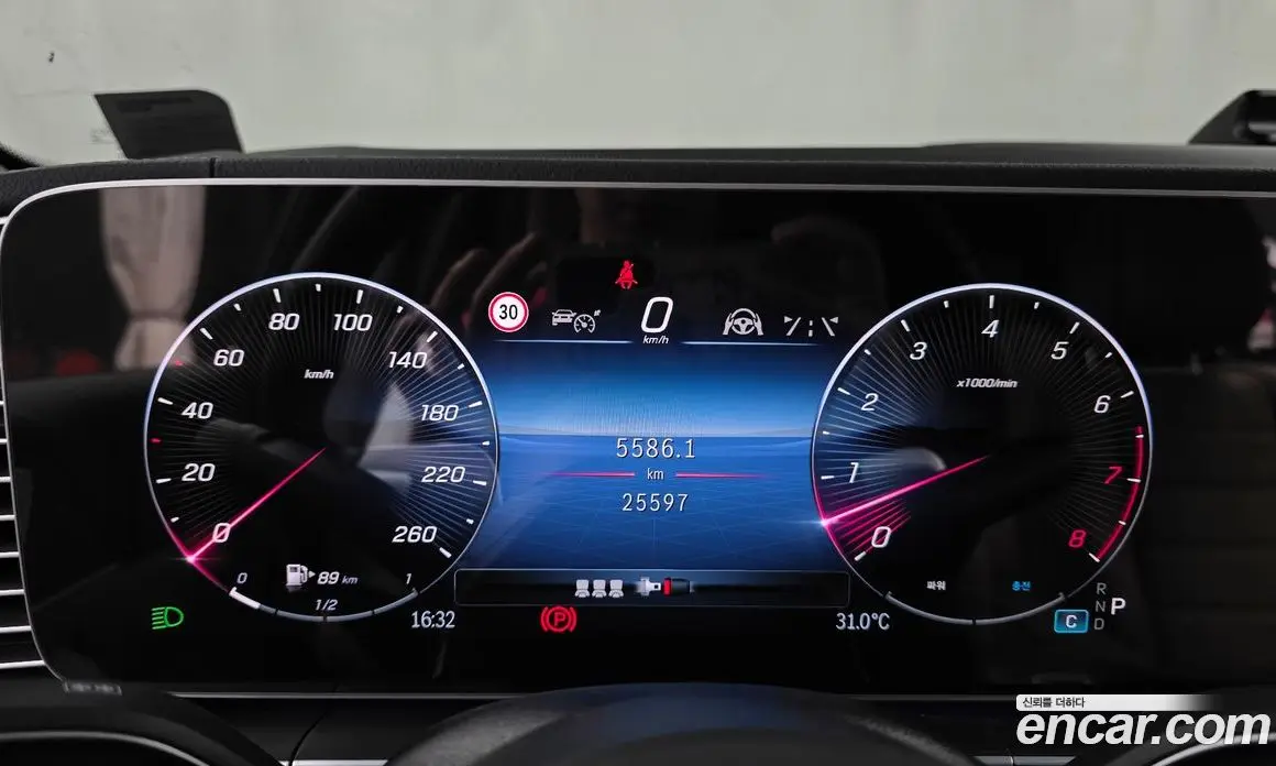 Mercedes-Benz GLE-Class 2025 3.0 автомат (гидро), фото 11