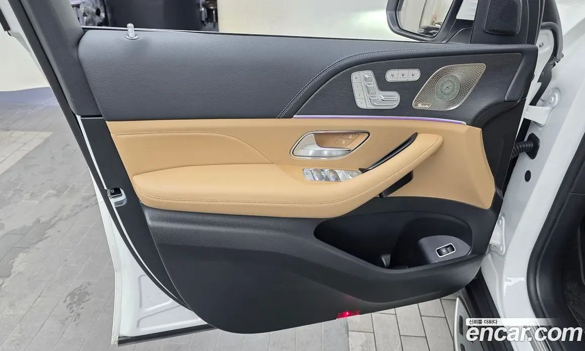 Mercedes-Benz GLE-Class 2025 3.0 автомат (гидро), фото 14