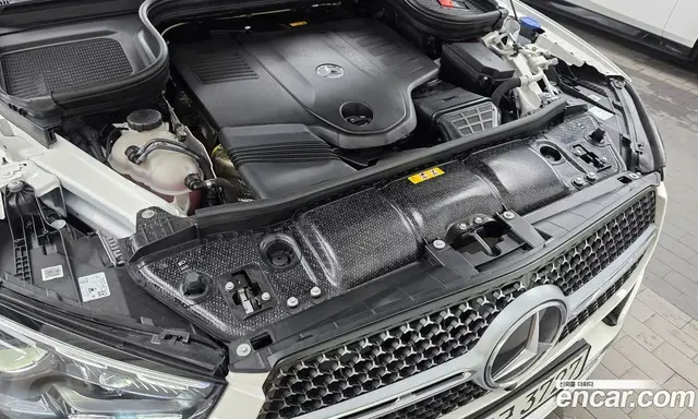 Mercedes-Benz GLE-Class 2025 3.0 автомат (гидро), миниатюра 6