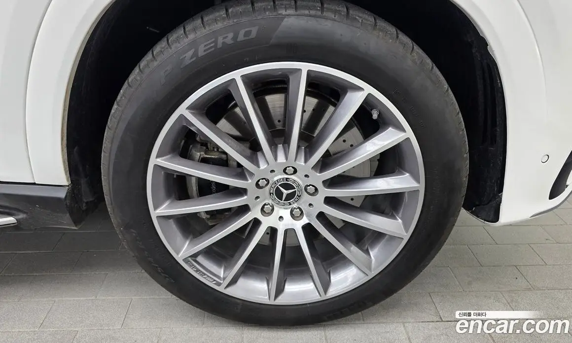 Mercedes-Benz GLE-Class 2025 3.0 автомат (гидро), фото 7