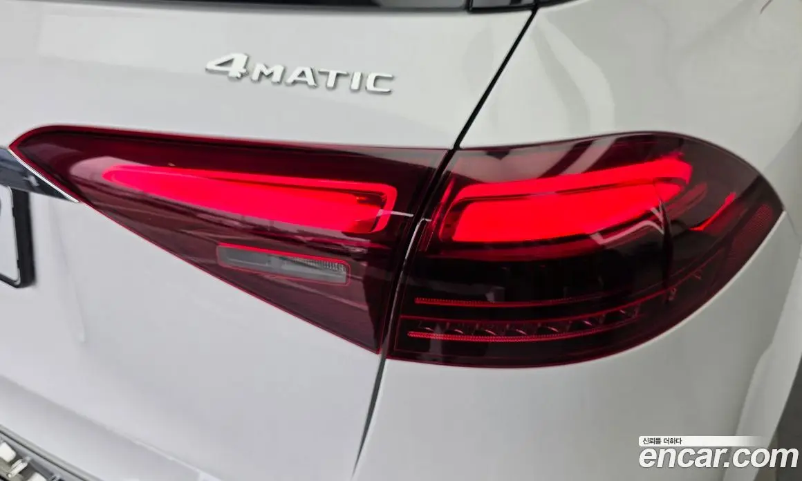 Mercedes-Benz GLE-Class 2025 3.0 автомат (гидро), фото 9