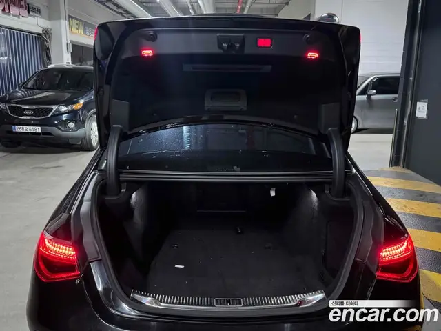 Mercedes-Benz S-Class 2021 4.0 автомат (гидро), миниатюра 5