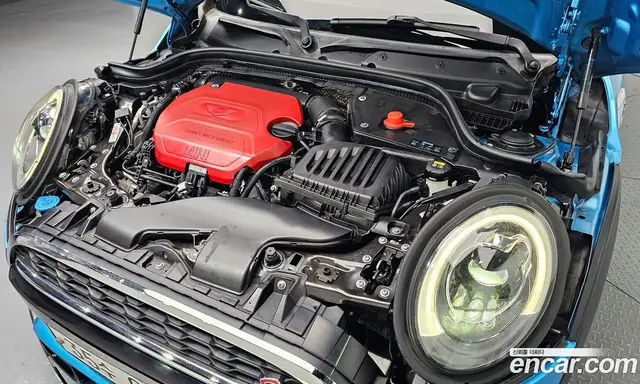 Mini Cooper 2016 2.0 автомат (гидро), миниатюра 6 Mini Cooper 2016 2.0 автомат (гидро), миниатюра 6