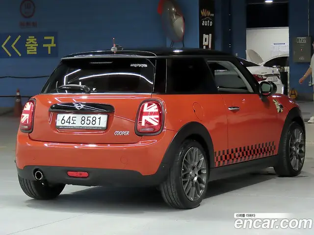Mini Cooper 2019 1.5 автомат (гидро), миниатюра 2