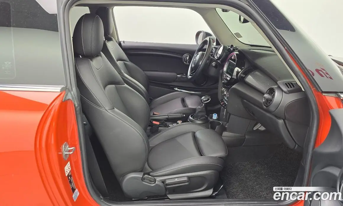 Mini Cooper 2019 1.5 автомат (гидро), фото 16