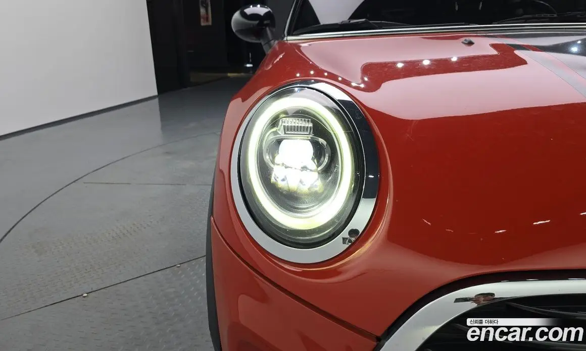 Mini Cooper 2019 1.5 автомат (гидро), фото 8