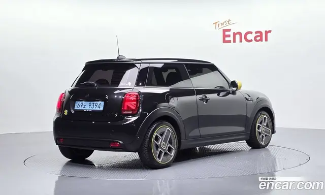 Mini Cooper 2023 автомат (гидро), миниатюра 2