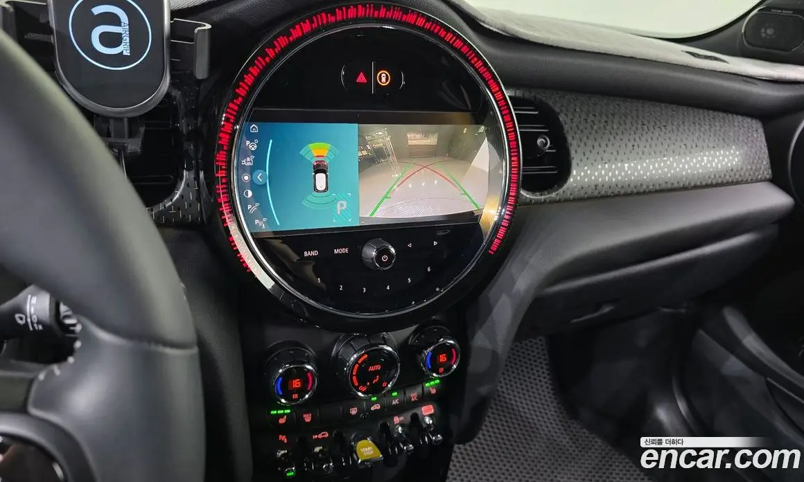Mini Cooper 2023 автомат (гидро), фото 15