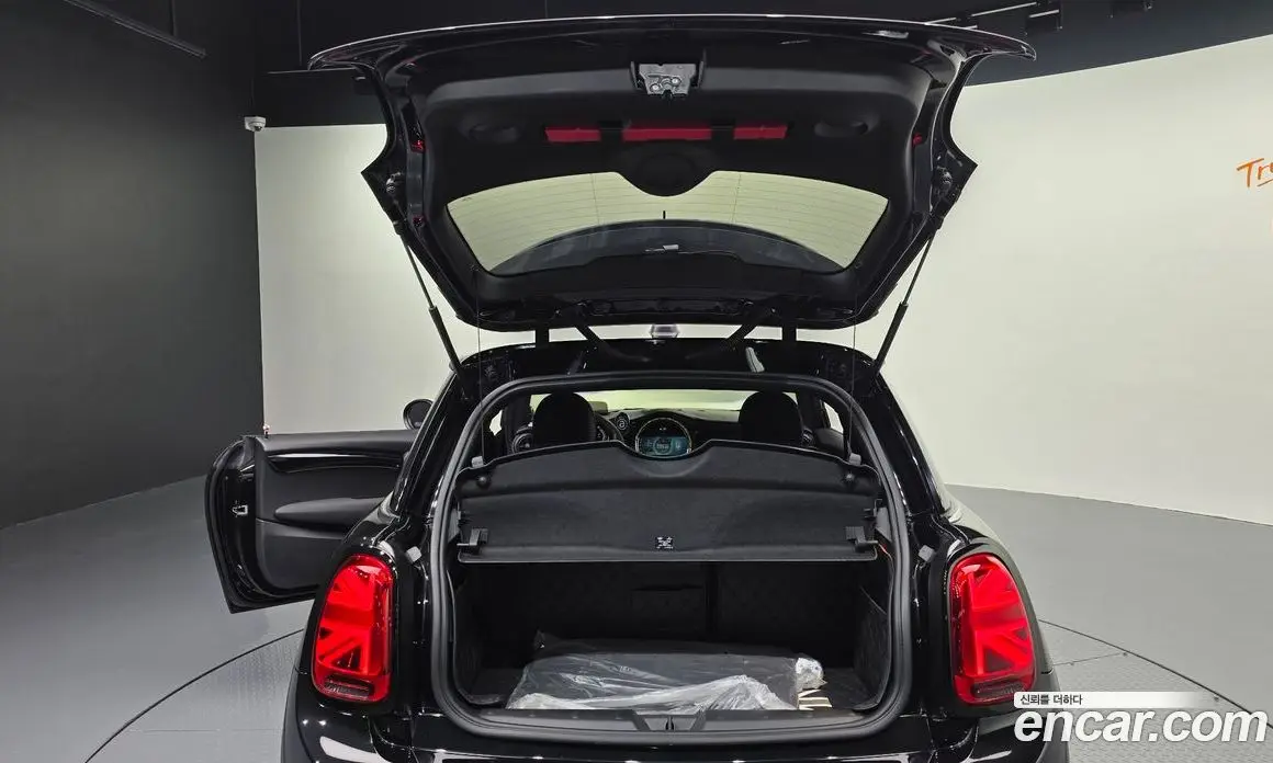 Mini Cooper 2023 автомат (гидро), фото 20