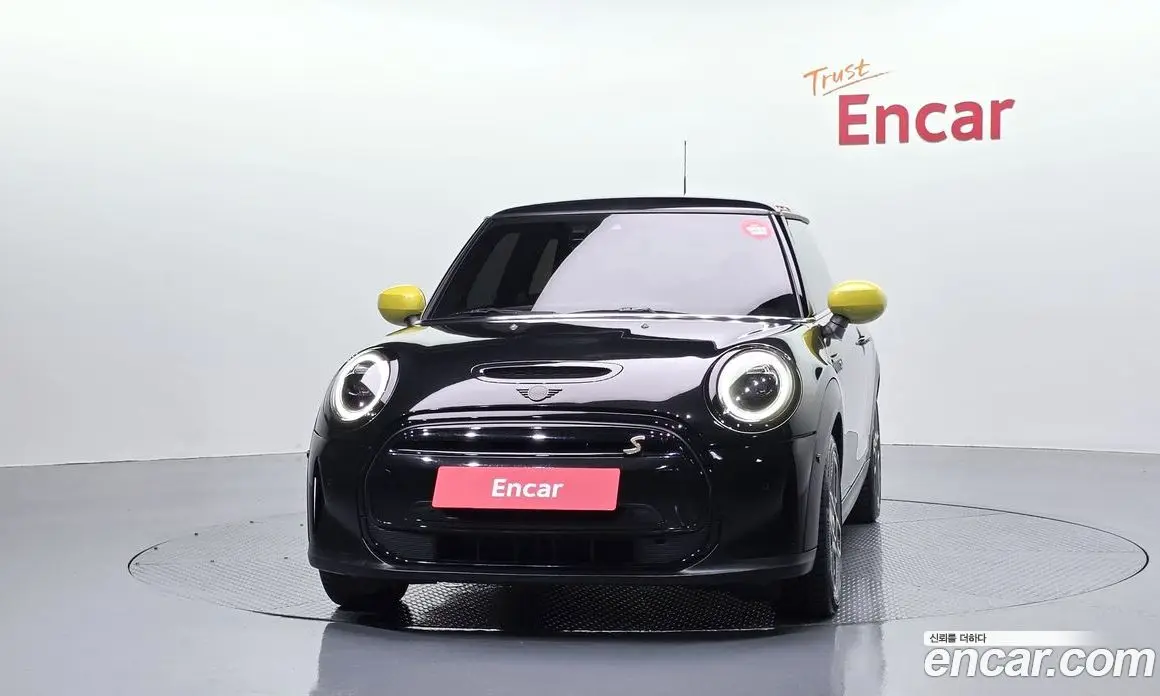 Mini Cooper 2023 автомат (гидро), фото 3