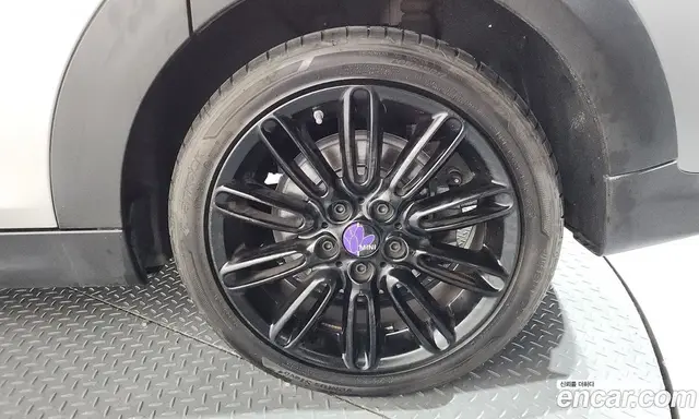 Mini Cooper 2024 2.0 автомат (гидро), миниатюра 7