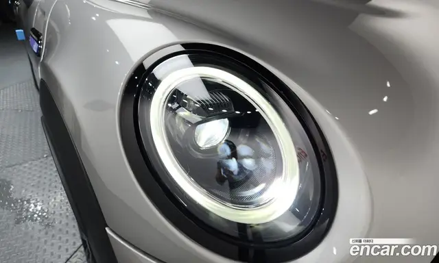 Mini Cooper 2024 2.0 автомат (гидро), миниатюра 8