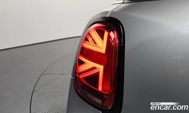 Mini Cooper 2024 2.0 автомат (гидро), миниатюра 9