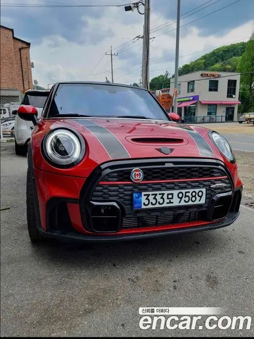 Mini Cooper Convertible 2016 2.0 автомат (гидро), миниатюра 1