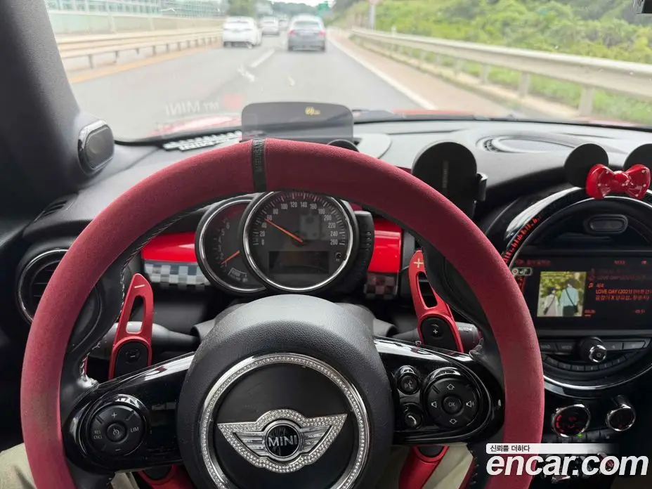 Mini Cooper Convertible 2016 2.0 автомат (гидро), фото 18