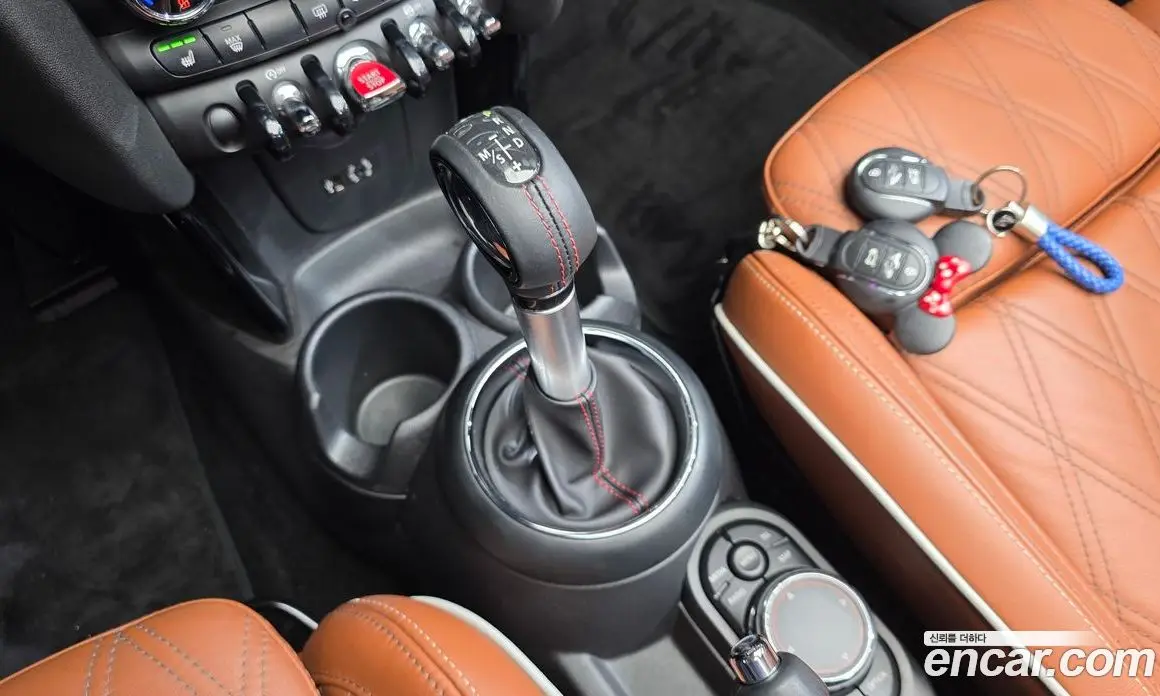 Mini Cooper Convertible 2018 2.0 автомат (гидро), фото 12