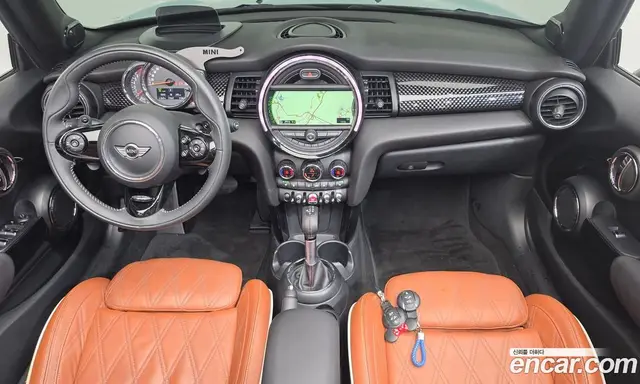 Mini Cooper Convertible 2018 2.0 автомат (гидро), миниатюра 10