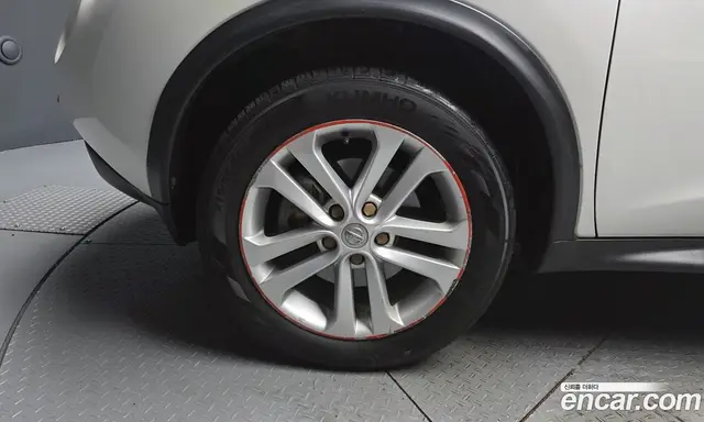 Nissan Juke 2014 1.6 автомат (гидро), миниатюра 5