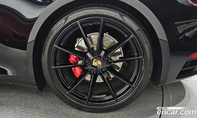 Porsche 911 2022 3.0 автомат (гидро), миниатюра 7