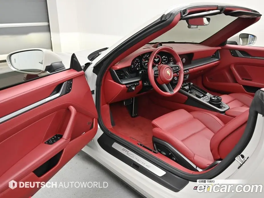 Porsche 911 2023 3.0 автомат (гидро), фото 11