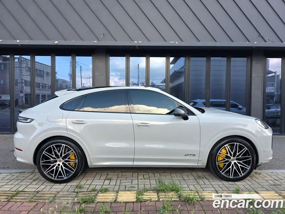 Porsche Cayenne 2025 4.0 автомат (гидро), фото 3