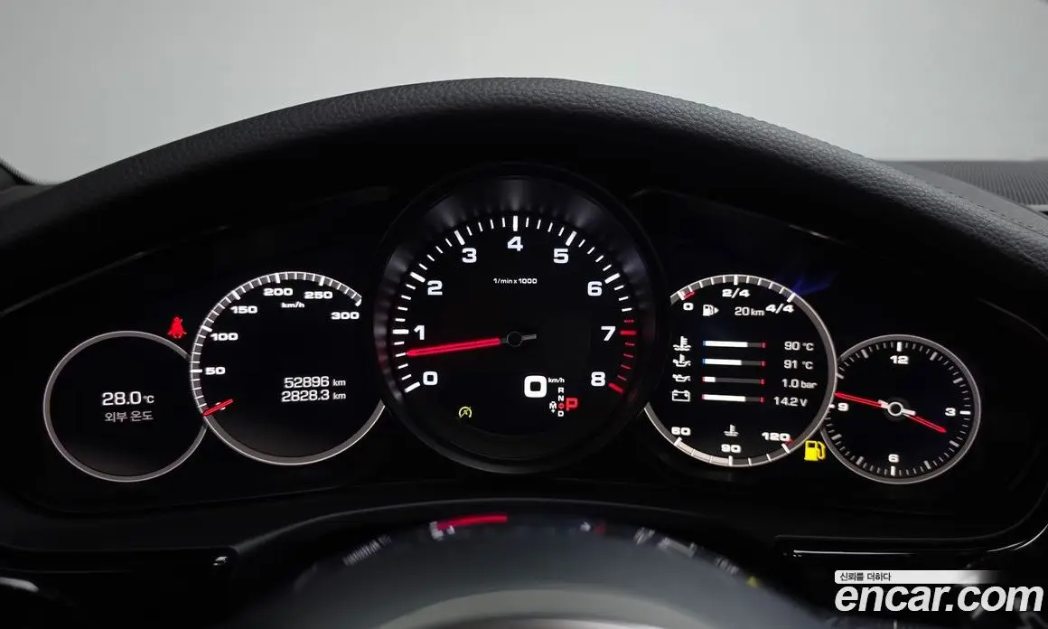 Porsche Panamera 2018 3.0 автомат (гидро), фото 11