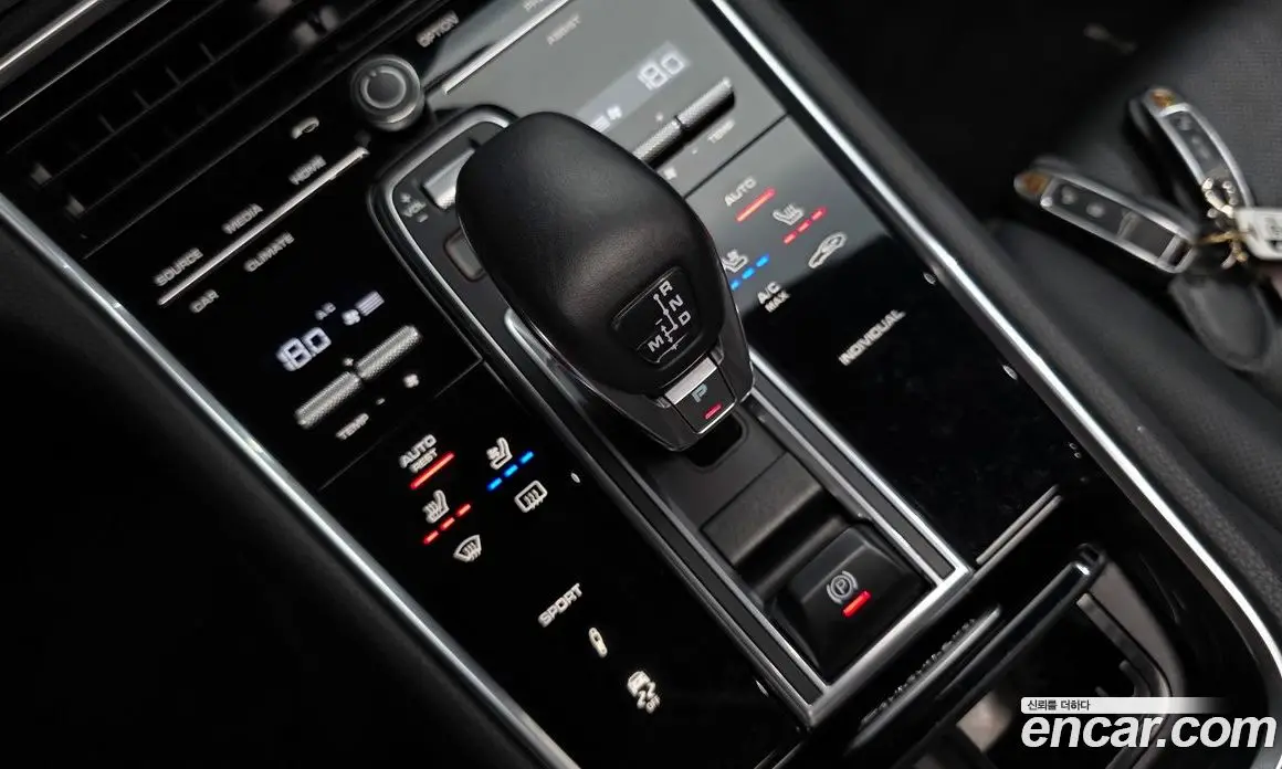 Porsche Panamera 2018 3.0 автомат (гидро), фото 12