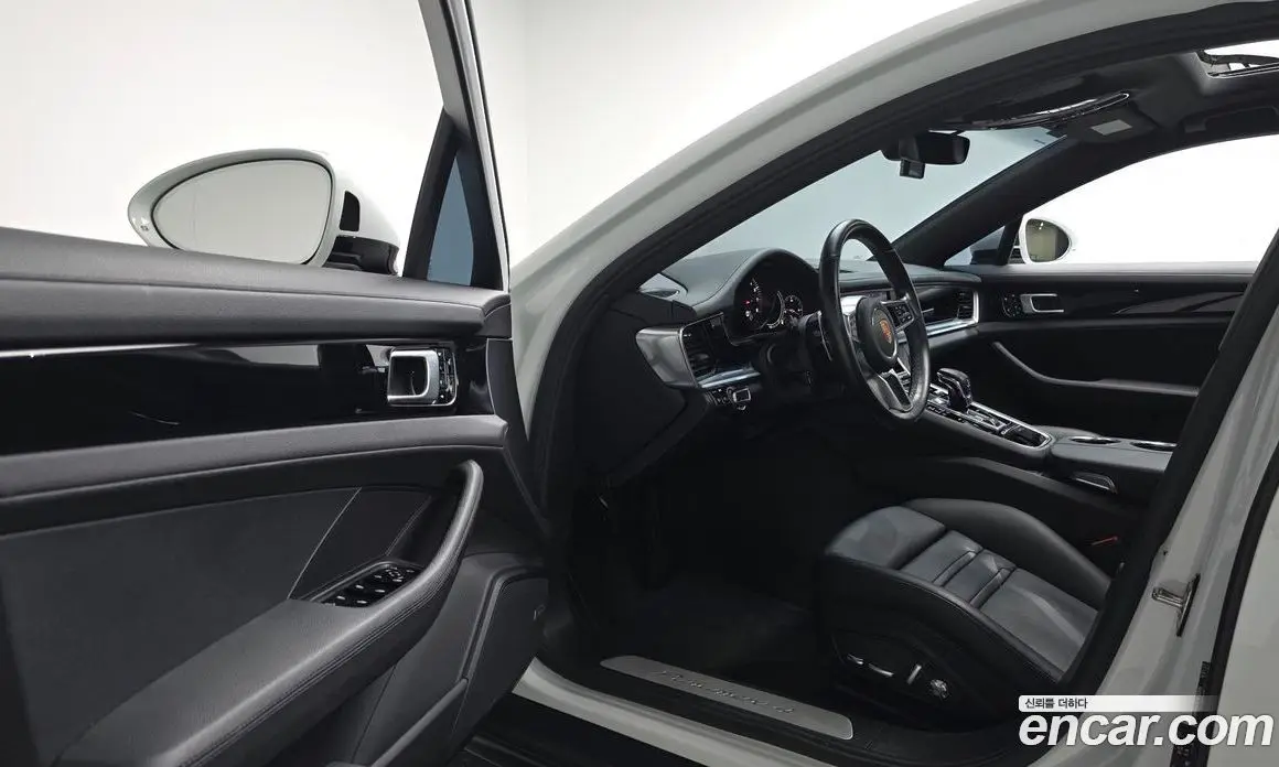 Porsche Panamera 2018 3.0 автомат (гидро), фото 13
