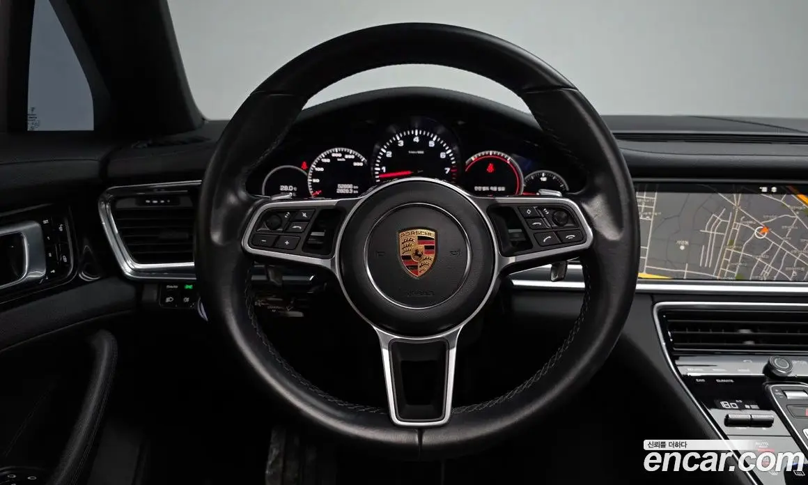Porsche Panamera 2018 3.0 автомат (гидро), фото 18