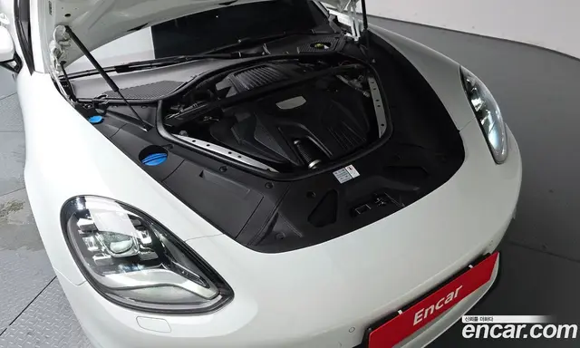 Porsche Panamera 2018 3.0 автомат (гидро), миниатюра 6