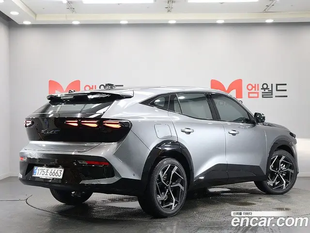 Renault (Samsung) Fluence 2026 1.5 автомат (гидро), миниатюра 3